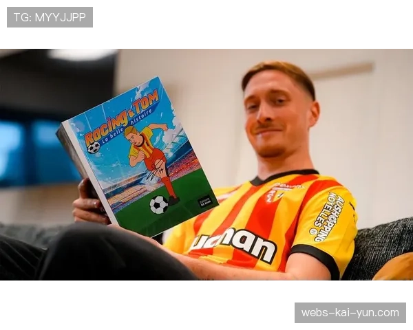 雷恩对阵朗斯，上半场补时长达7分钟，因伤病与VAR回看